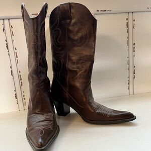 Cowboy Boots 21/2 inch heel